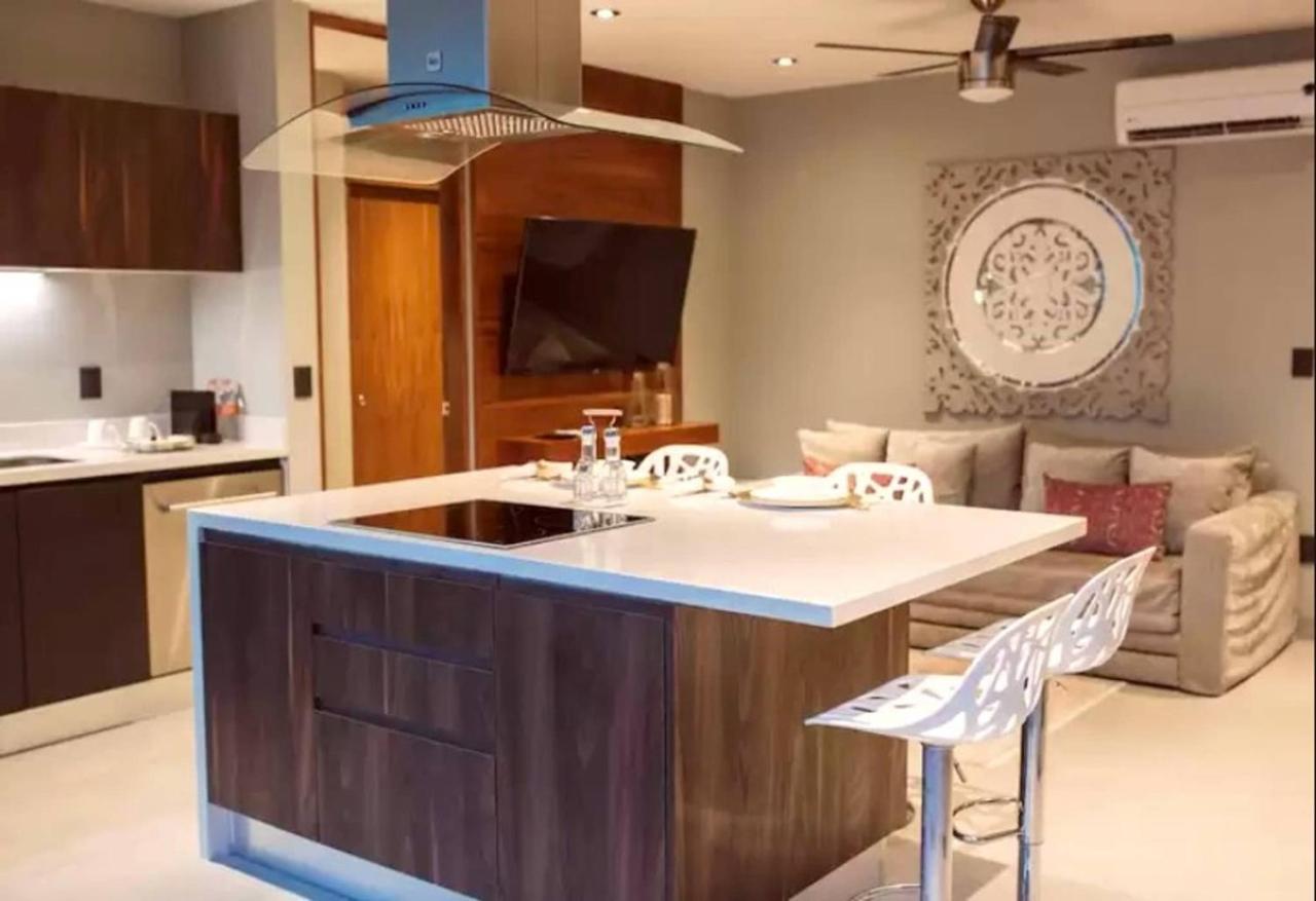 It Location Luxury 2 Bedroom Two Roof Pools Club Included