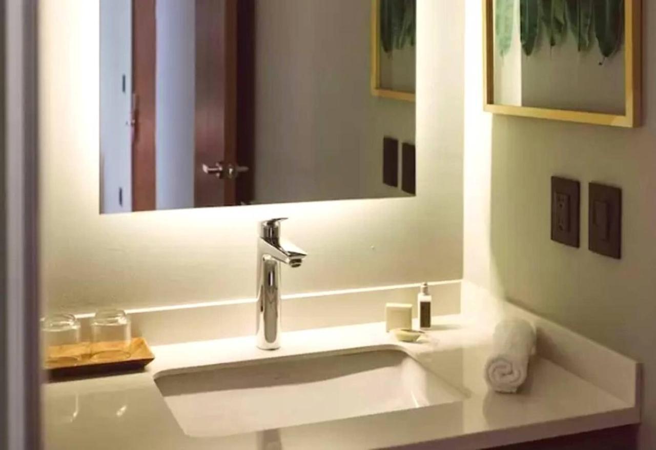 It Location Luxury 2 Bedroom Two Roof Pools Club Included Playa del Carmen