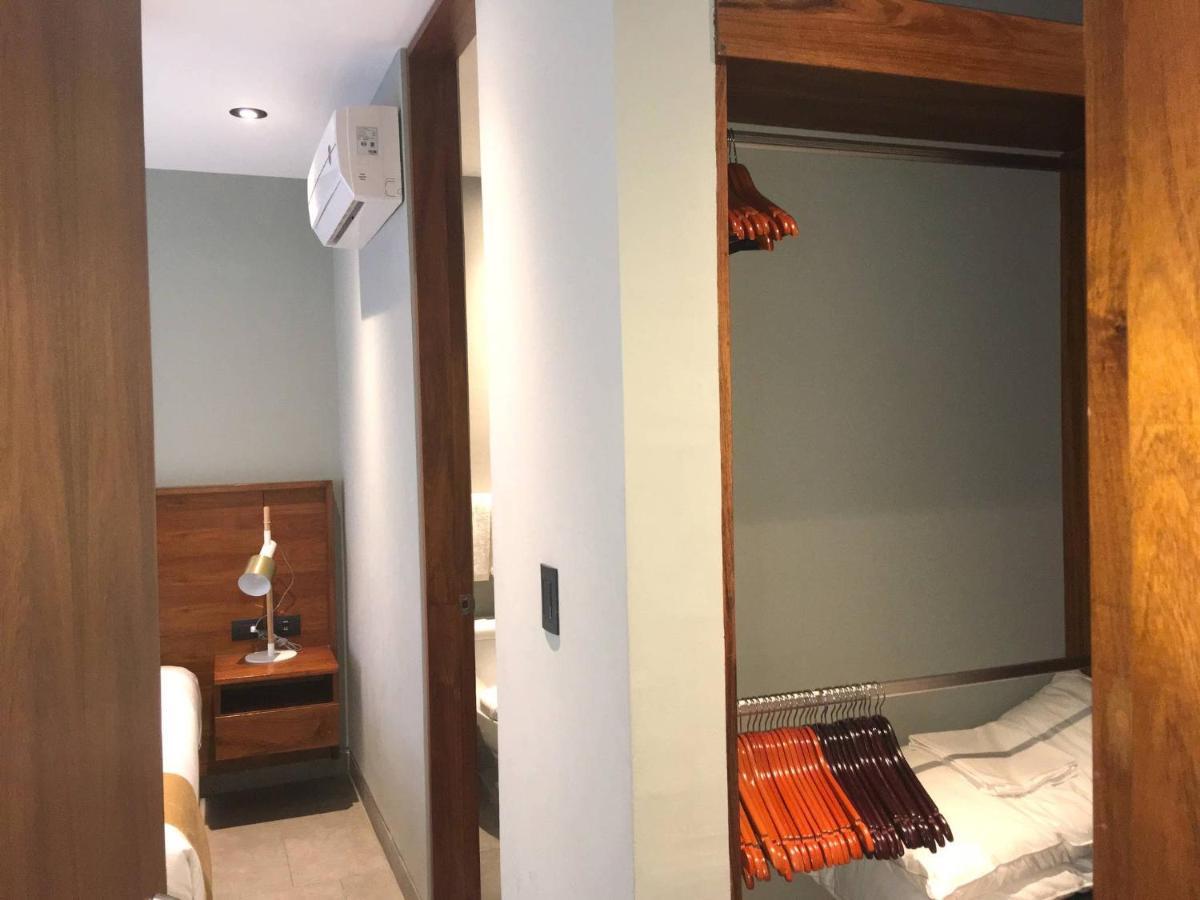 It Location Luxury 2 Bedroom Two Roof Pools Club Included * Playa del Carmen