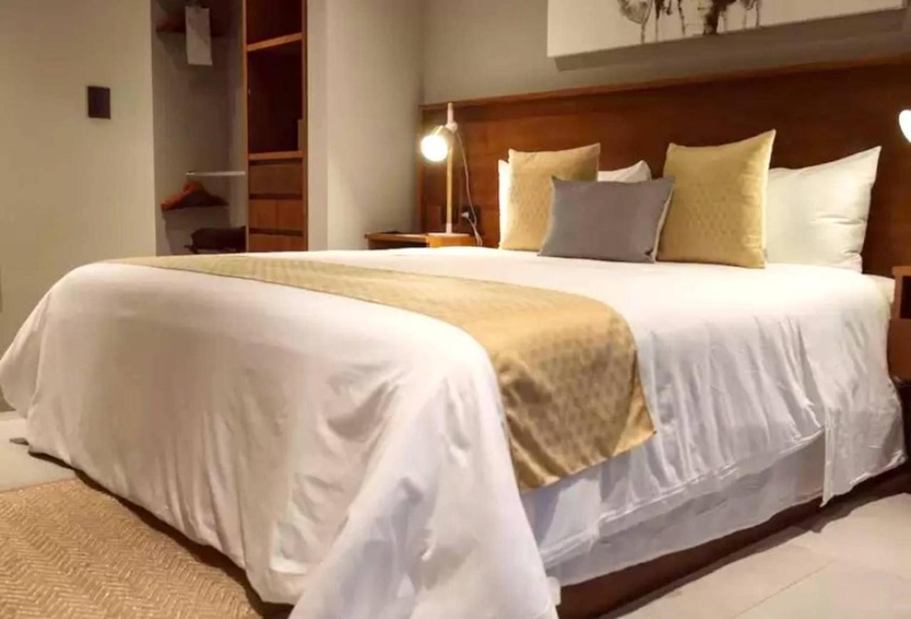It Location Luxury 2 Bedroom Two Roof Pools Club Included * Playa del Carmen